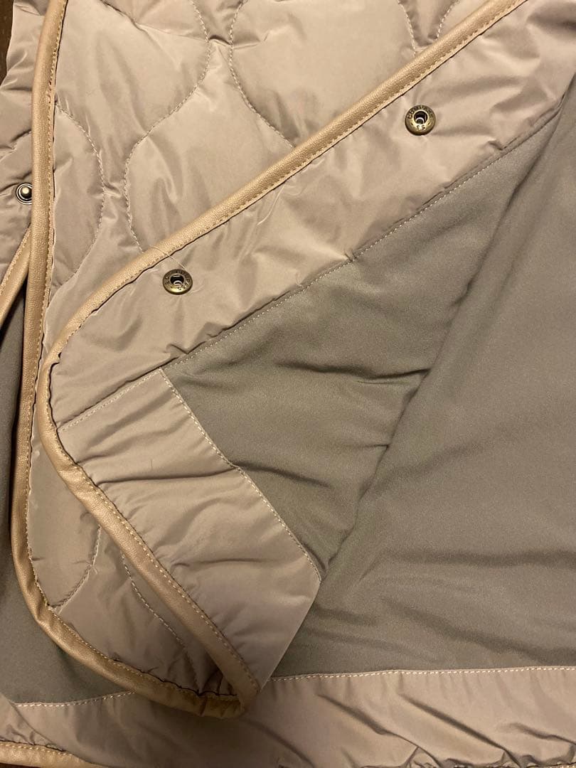 美品　PLST プラステ キルティングダウンコート Ｓサイズ　ベージュ