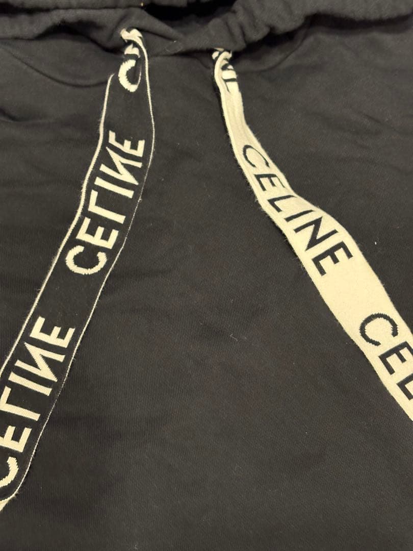 CELINE フード付き ブラックパーカー