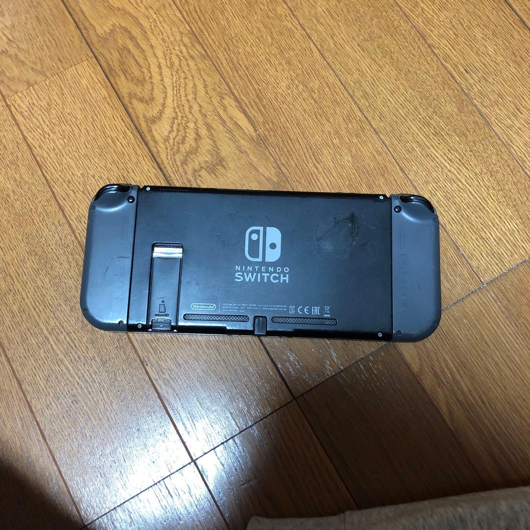 Nintendo Switch 本体 グレー 画面ひびあり