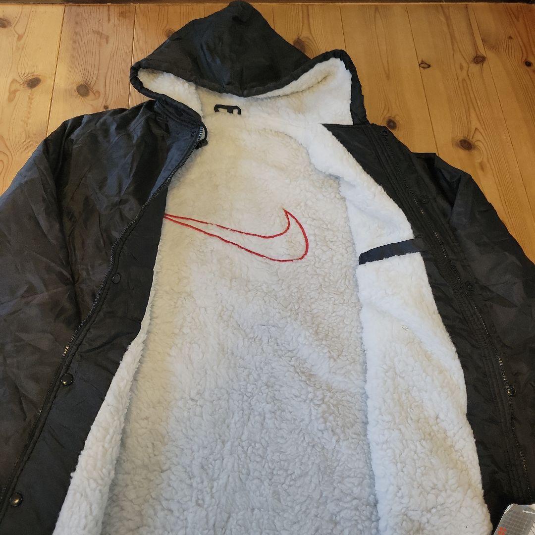 【未使用】NIKE ロングコート 中綿入り 黒 Ｍサイズ ベンチコート