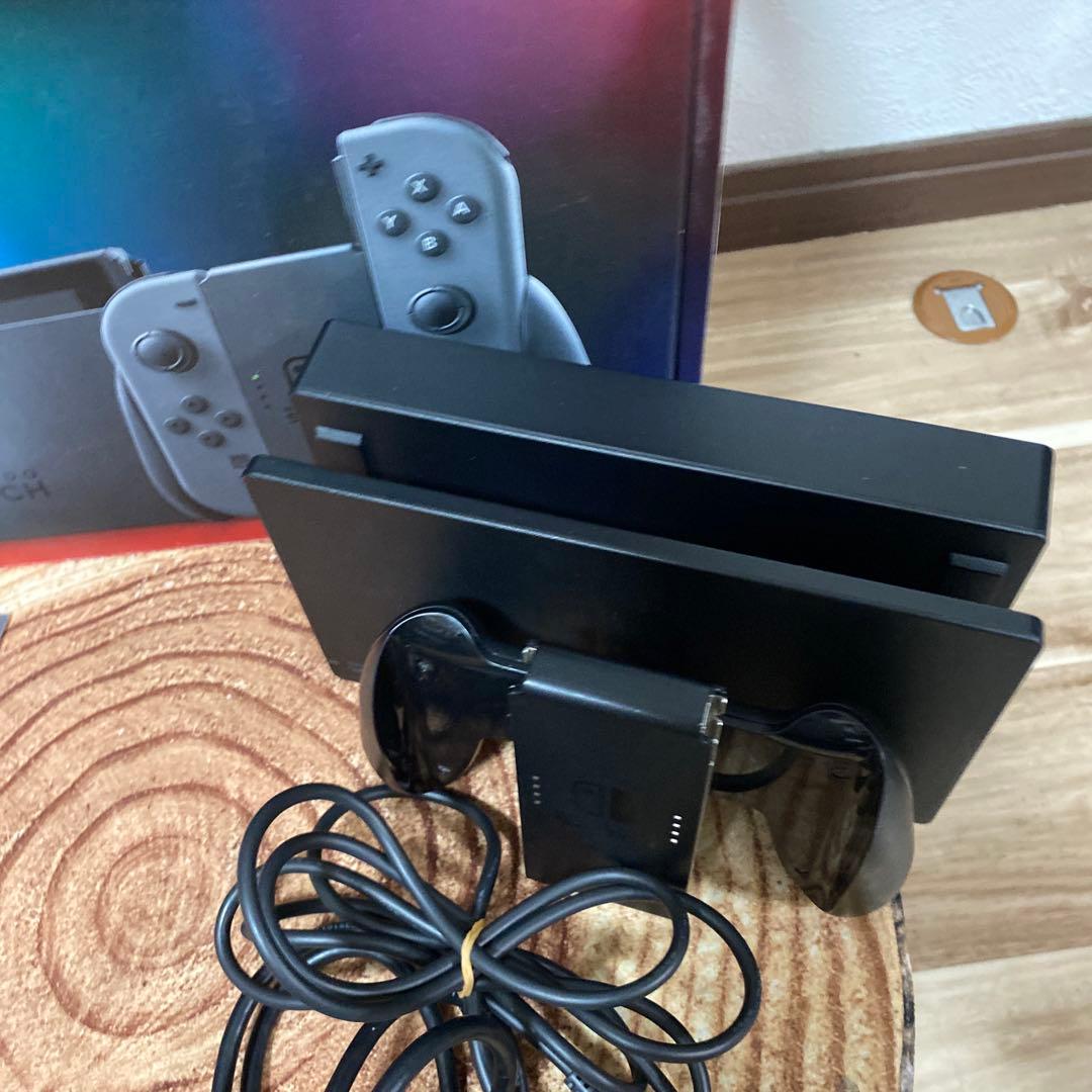 Nintendo Switch ニンテンドースイッチ本体　グレー
