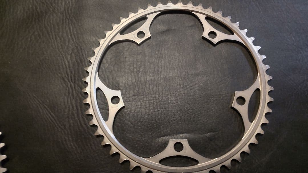 DURA-ACE　スギノ チェーンリング 144mm 4枚セット　ピスト