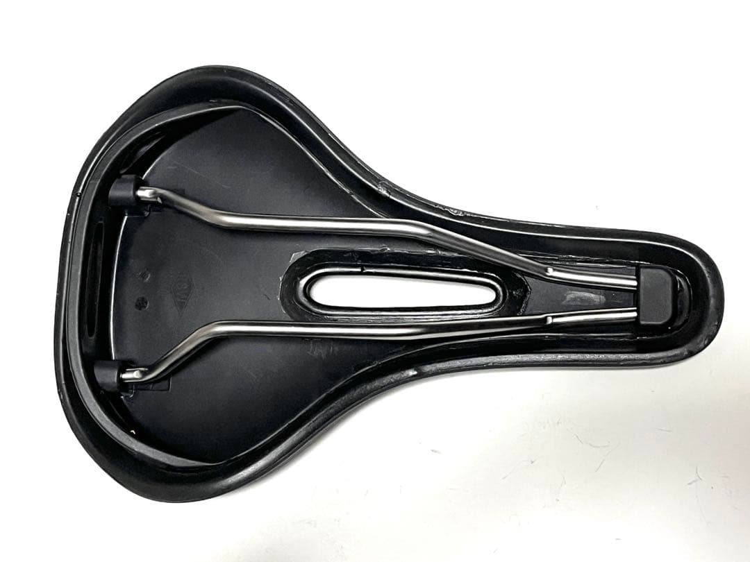★Rivendell comfort saddle 182.55 サドル★