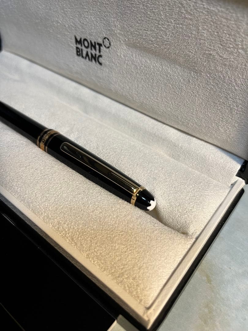 モンブランMONT BLANC ブラック ボールペン 本体箱付き