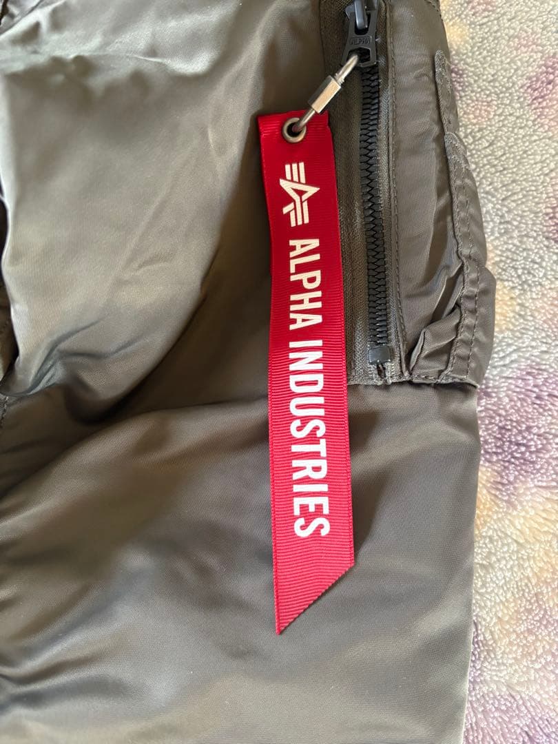 ALPHA INDUSTRIES フード付きジャケット L