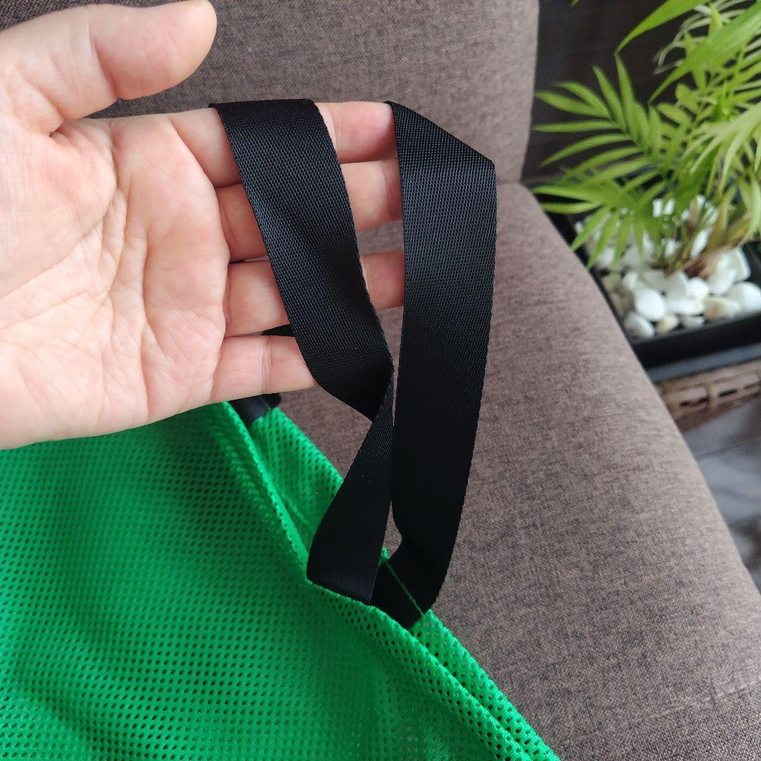 【非売品】LACOSTE　タオル付きゴルフボールギフトとメッシュ巾着袋のセット