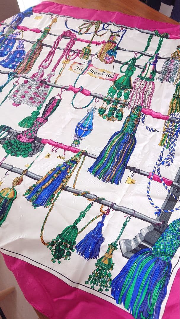 Hermès スカーフ　passementerie 大判