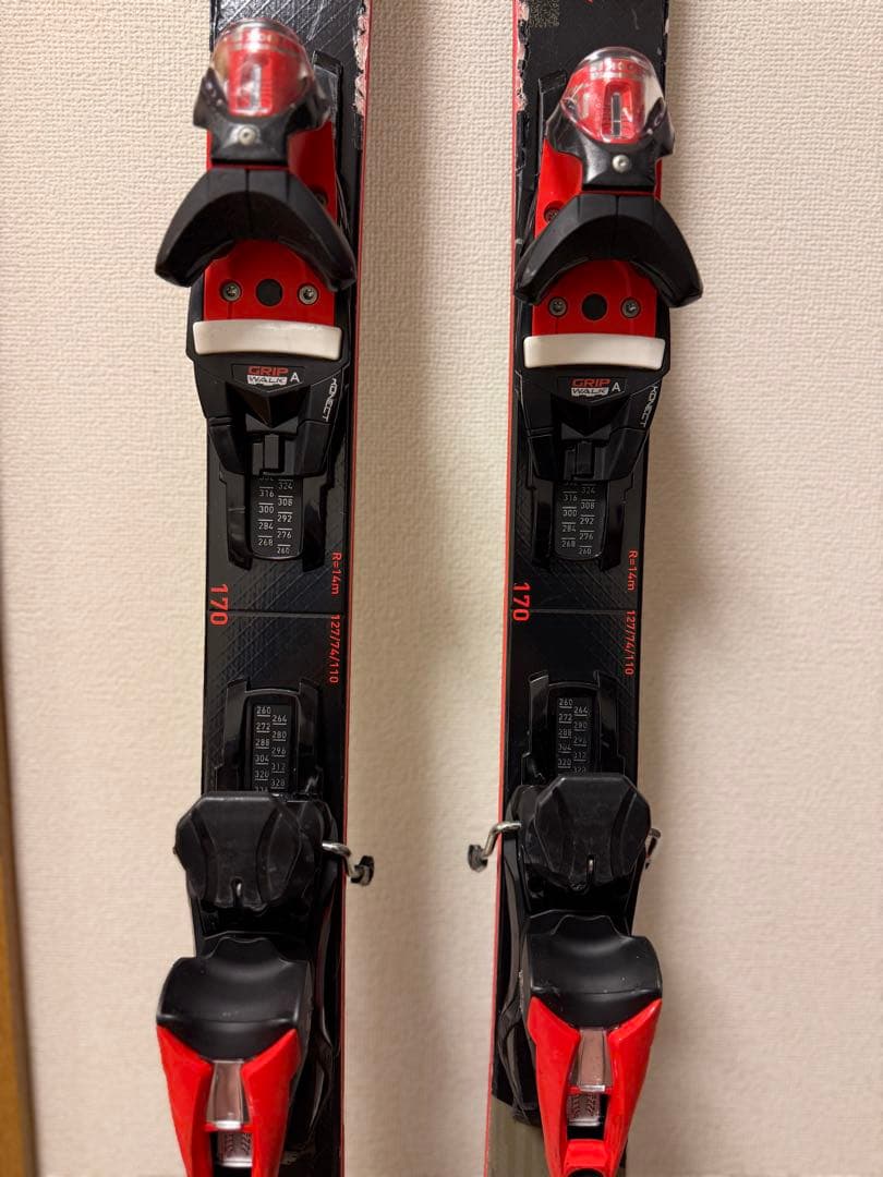 ROSSIGNOL /ロシニョールREACT 8スキー ビンディング付き