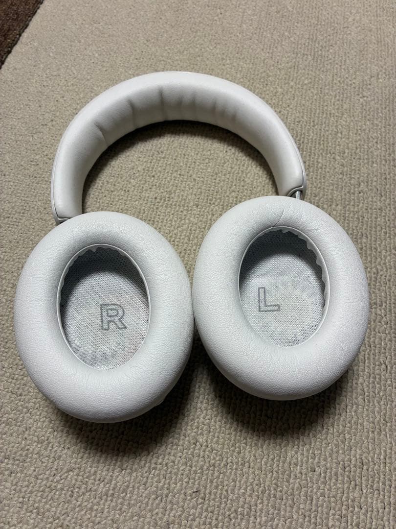 Bose quiet comfort ultra ヘッドホン　ホワイト