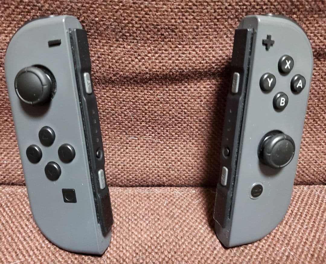 ニンテンドーSwitch(グレー)一式＋ジョイコン(赤&青)