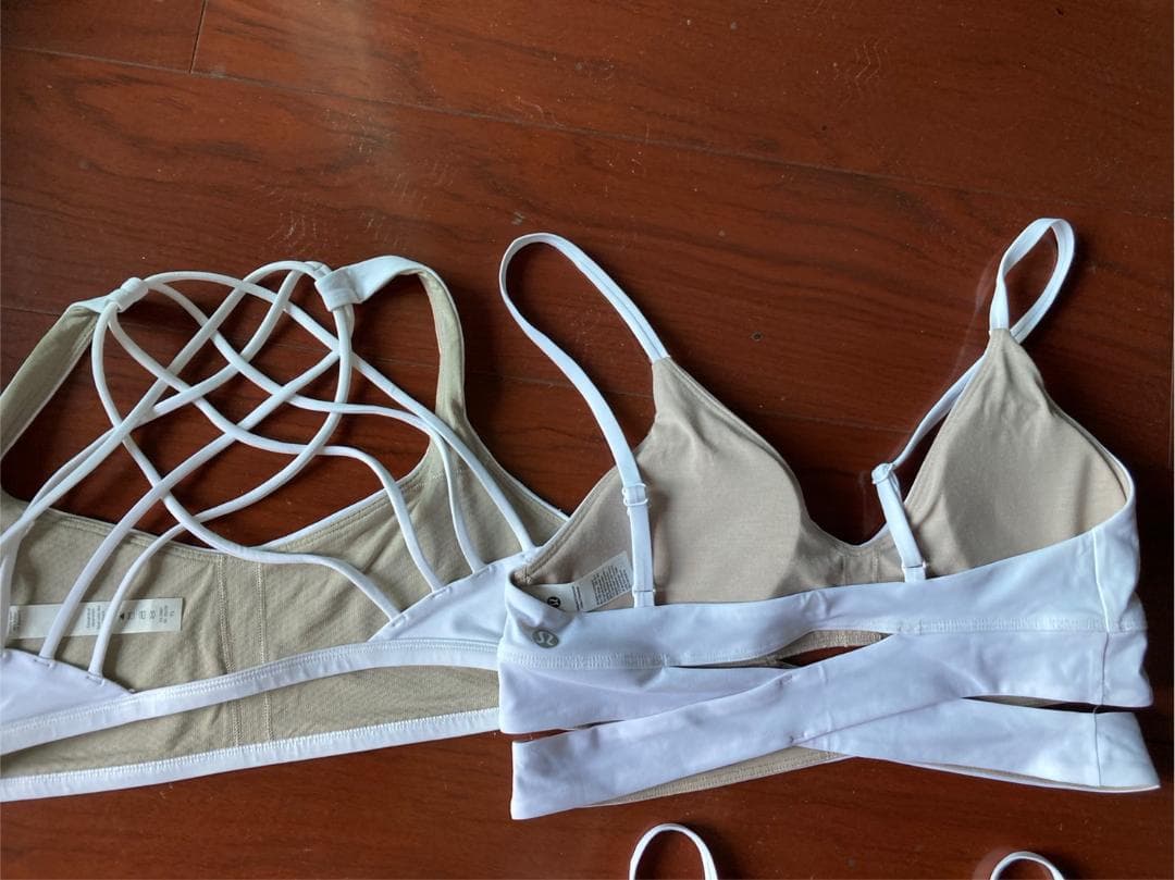【新品】Lululemon ヨガブラ 6サイズ ホワイト 2枚セット