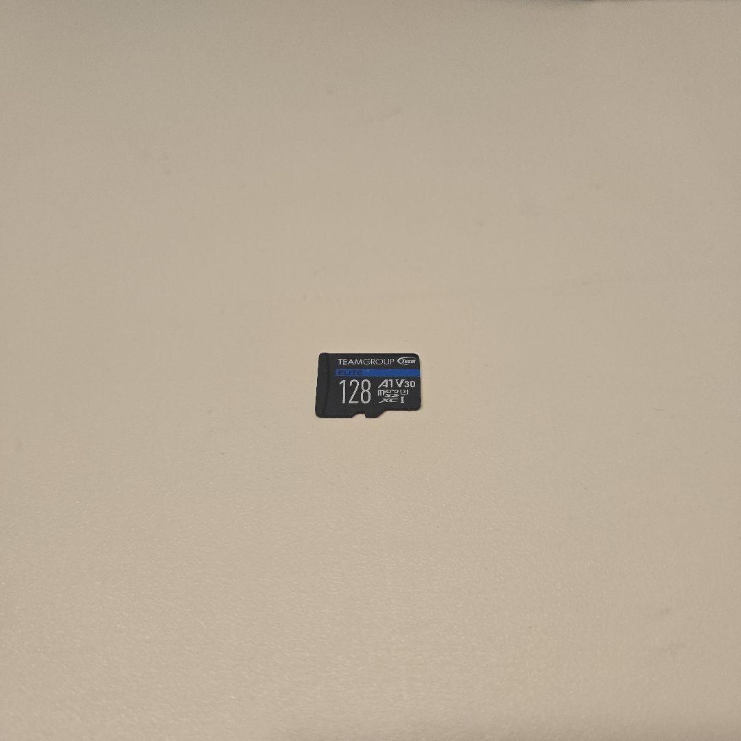 Nintendo Switch イーブイエディション+128GBメモリ付き