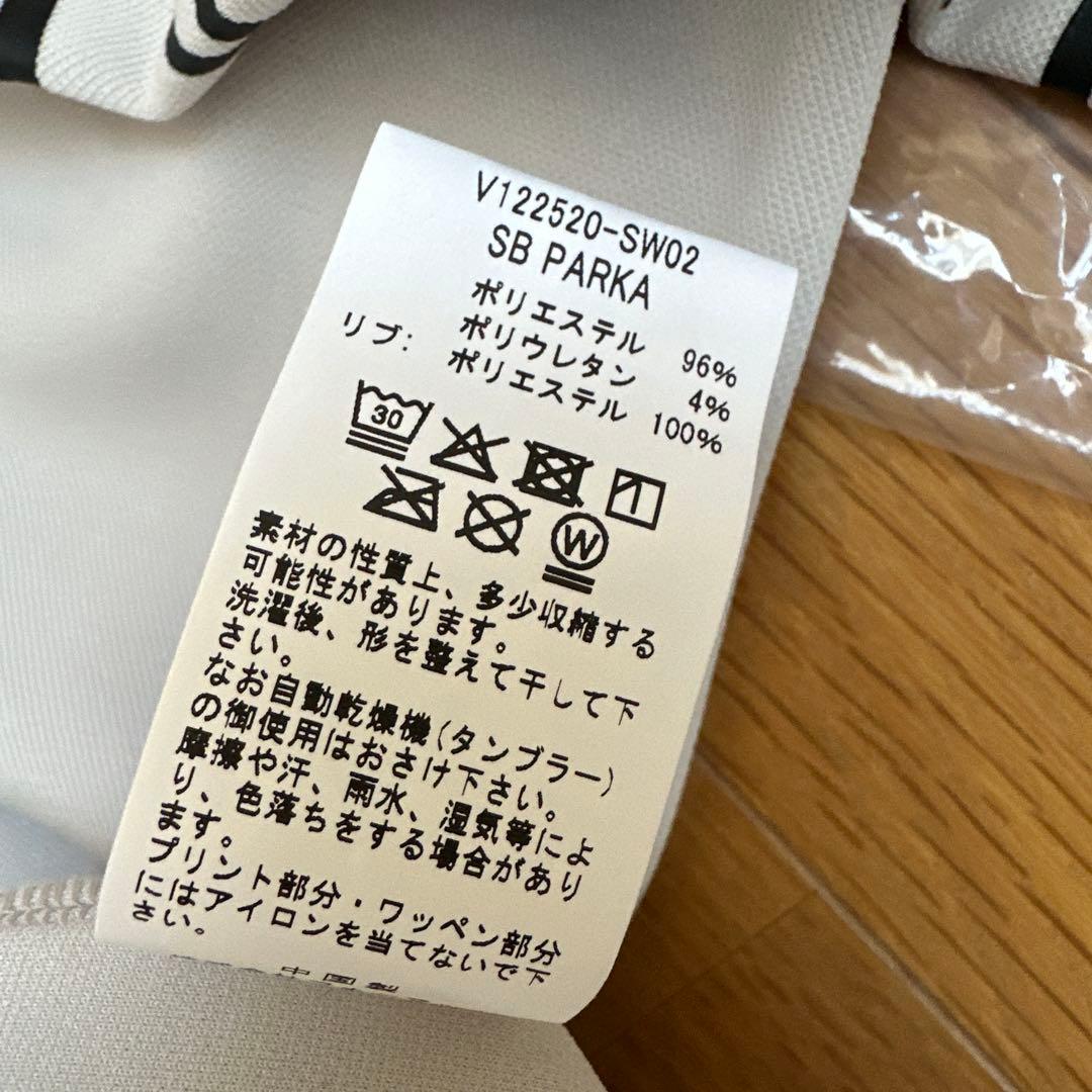 V12　タグ付き　 2025 メンズ ジップアップ パーカー　M