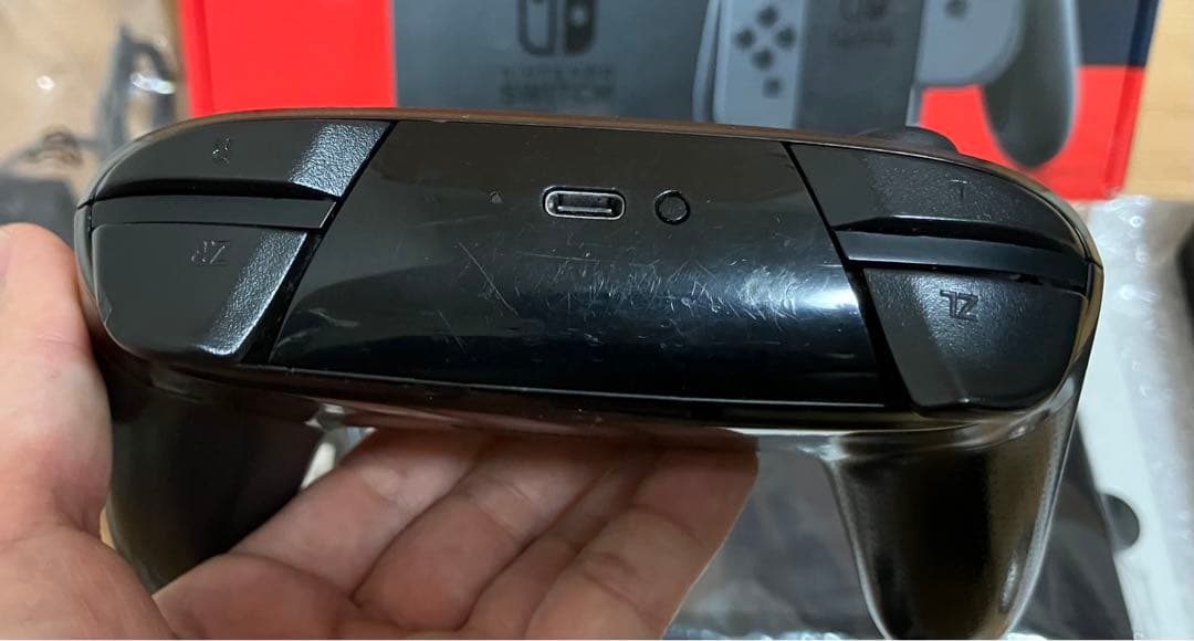NINTENDO SWITCH 2021年製 バッテリー強化版 プロコン付 中古