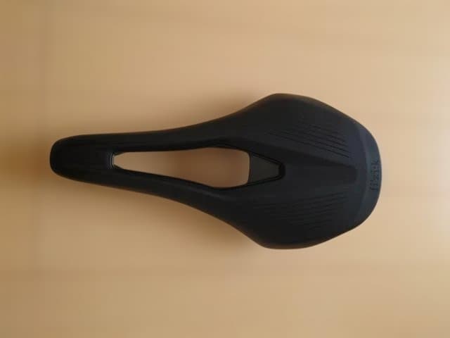 フィジーク　VENTO ARGO R1　140mｍ