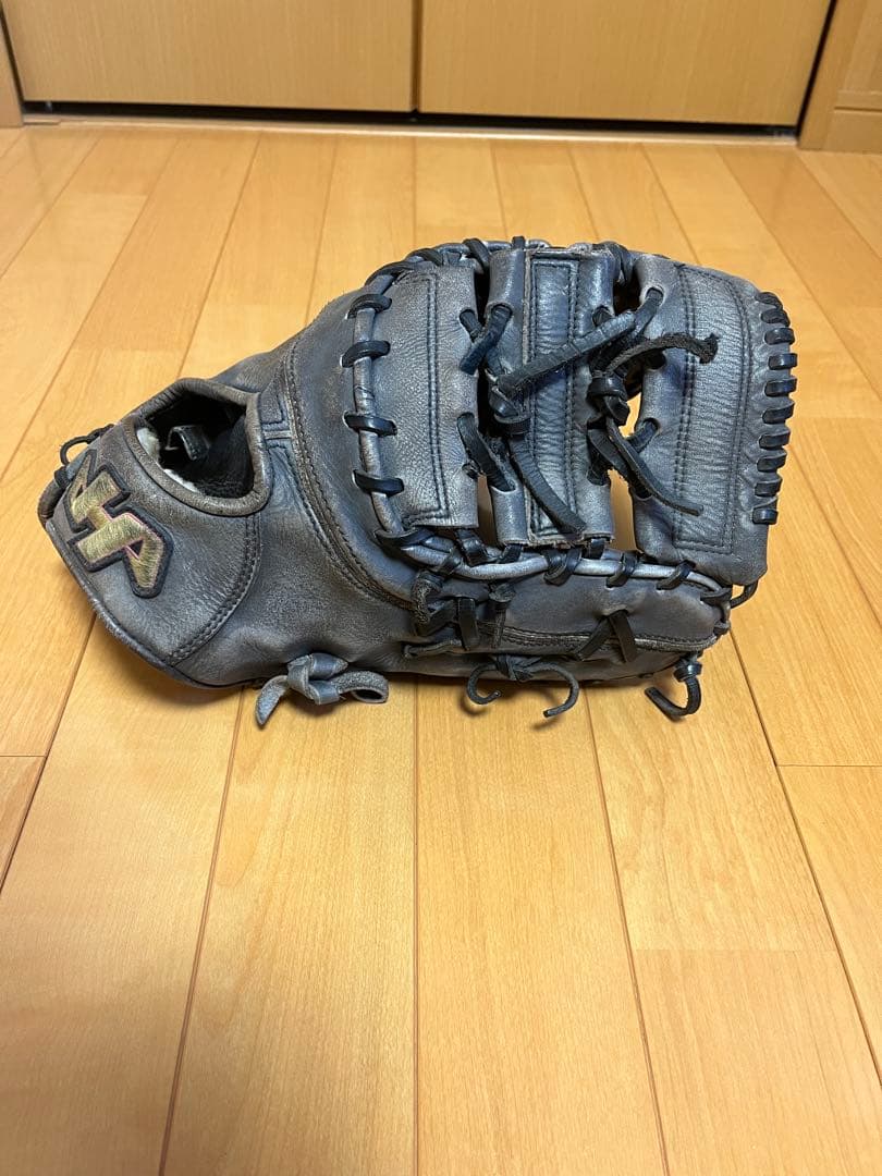 ハタケヤマ　硬式ファーストミット　グレー