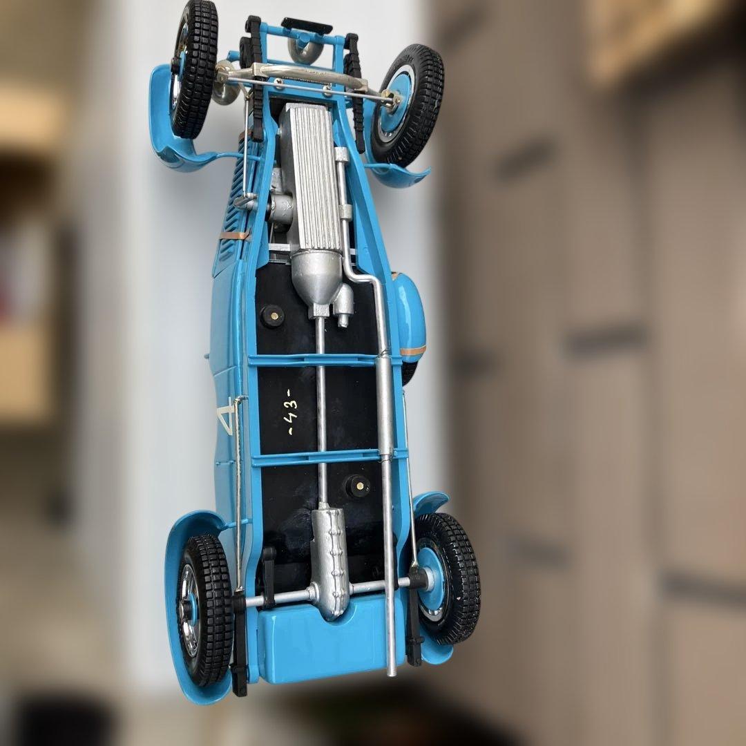 り**様 ブガッティ　メーカー不明　長さ31cm