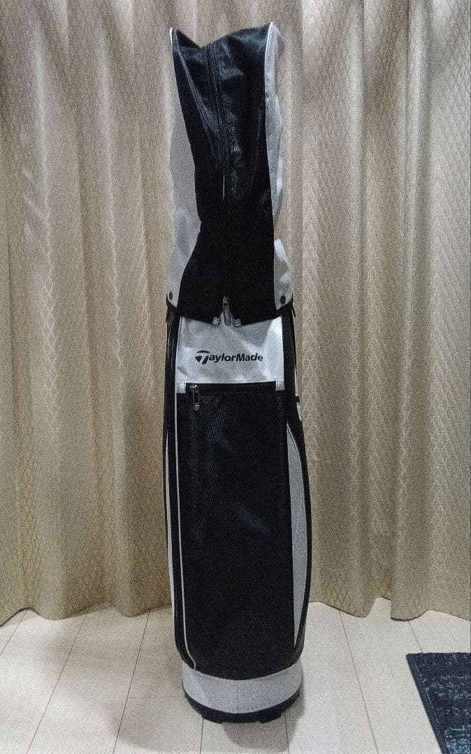 TaylorMade キャディバッグ ホワイト/ブラック
