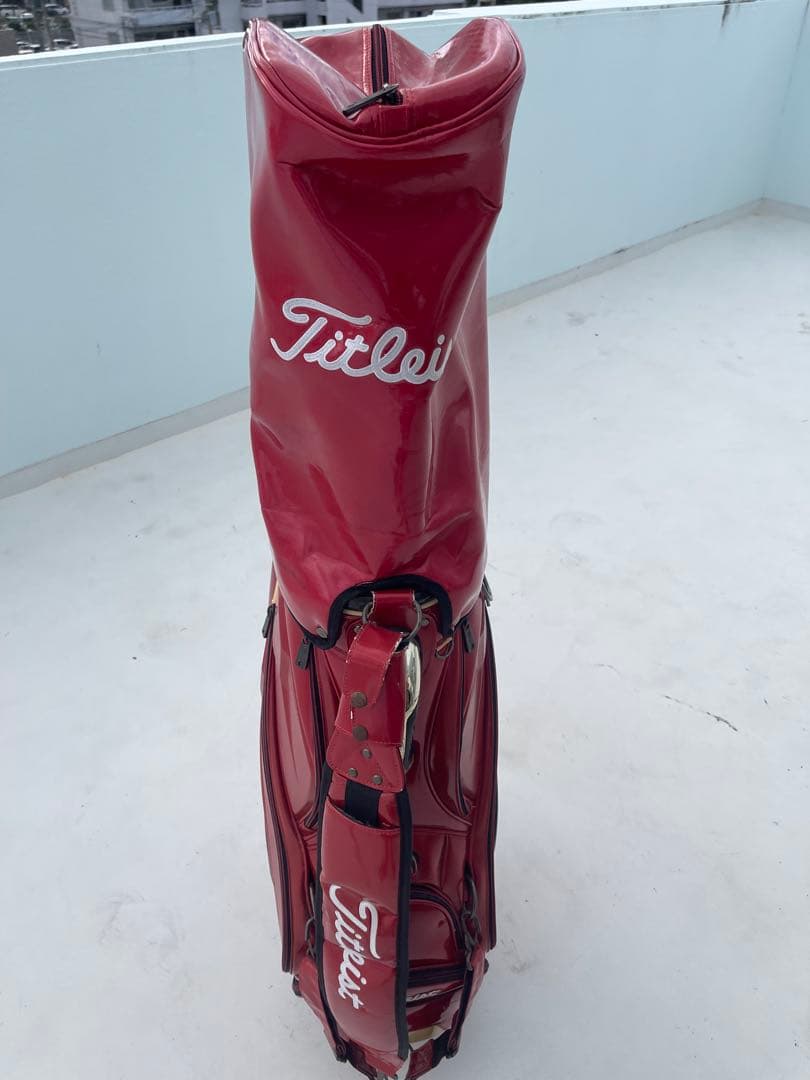 Titleist ゴルフバッグ レッド 5仕切り ‼️ツアーバックですおまけ付き❗️