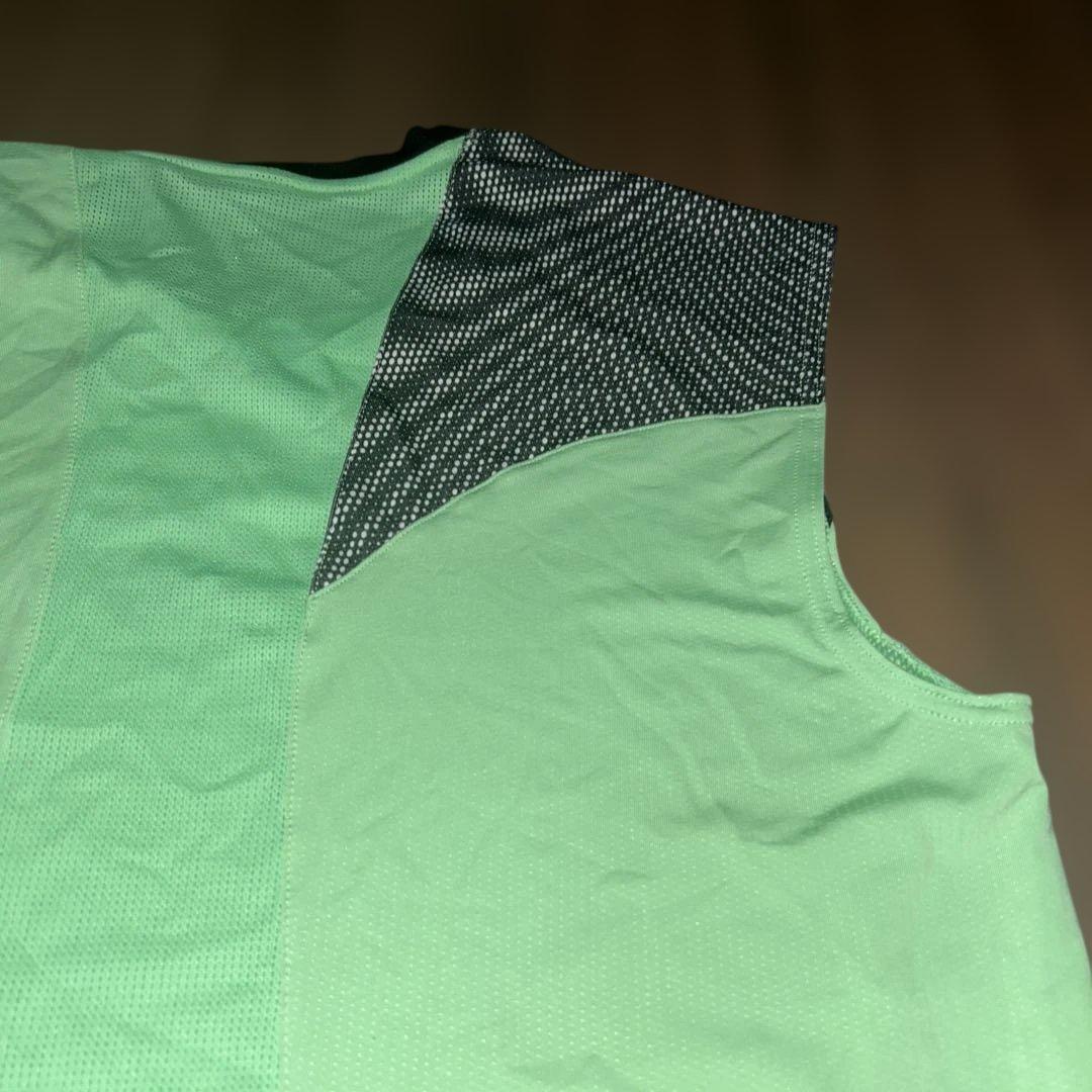 レア Nike DRI-FIT テニス タンクトップ　ゲームシャツ　Mサイズ