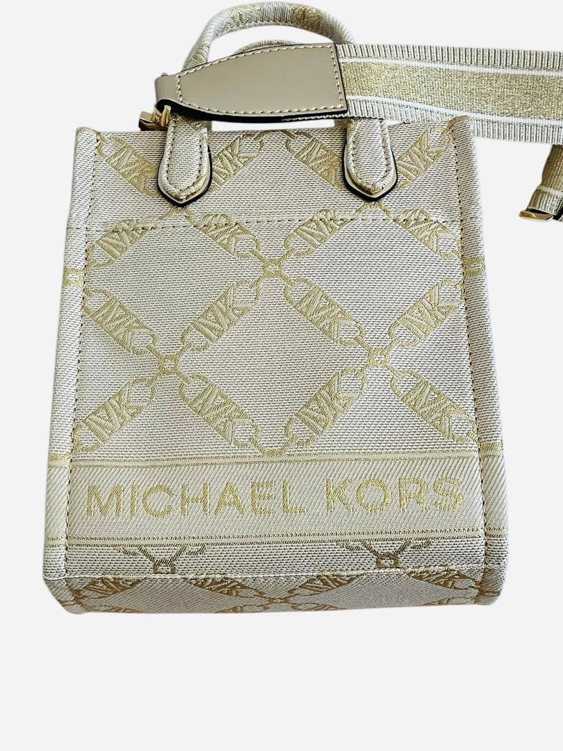 MICHAEL KORS ベージュ ロゴバッグ 新品未使用　保存袋、付き