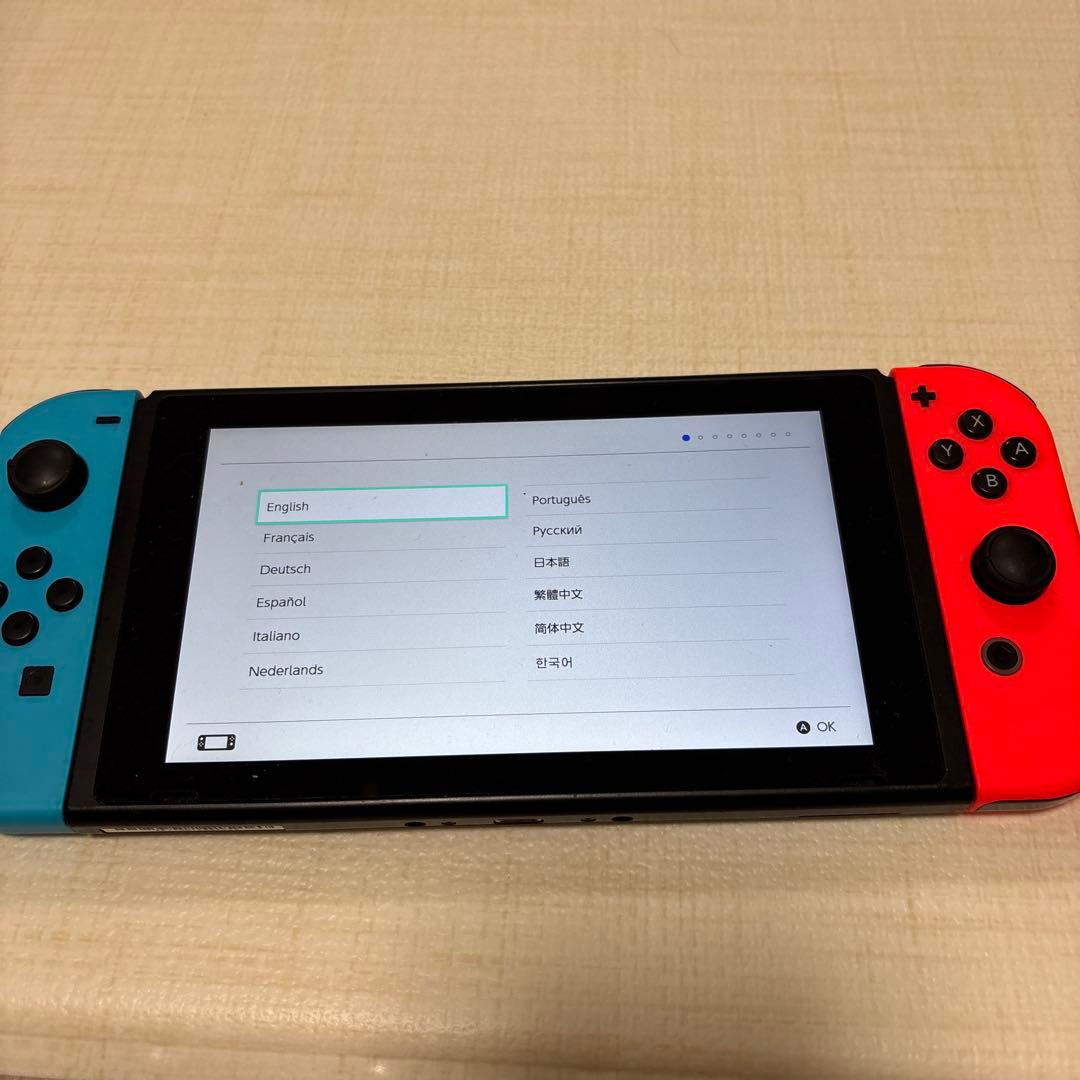 Nintendo Switch 本体のみカラーネオン赤、青
