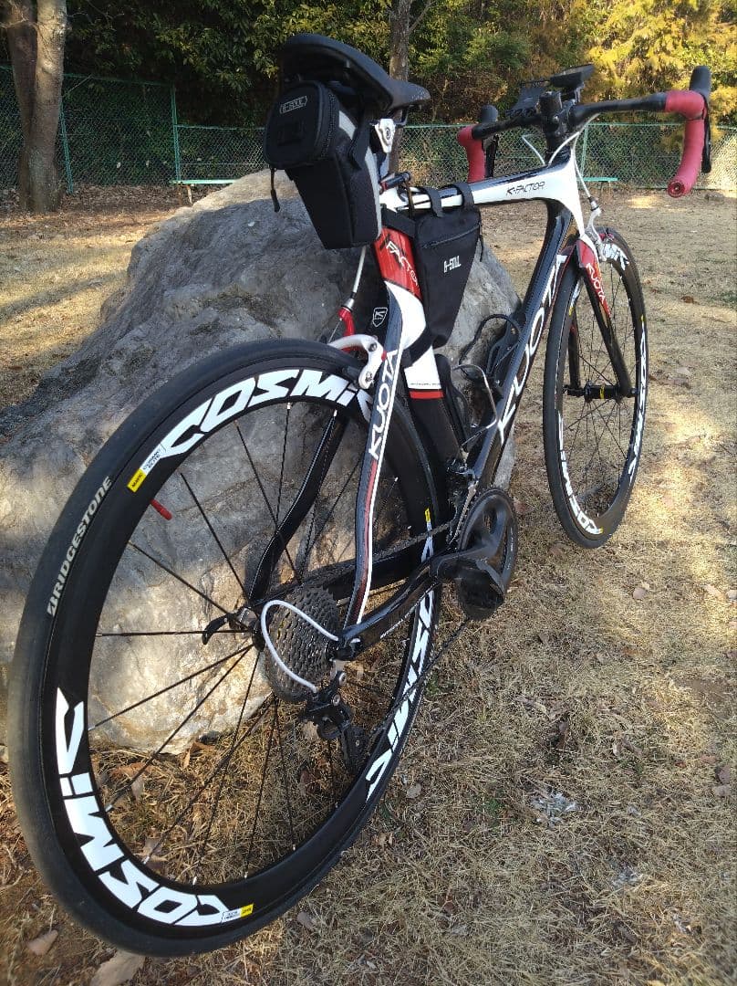 KUOTA Ｋ-Factor フルカーボンロードバイク完成車