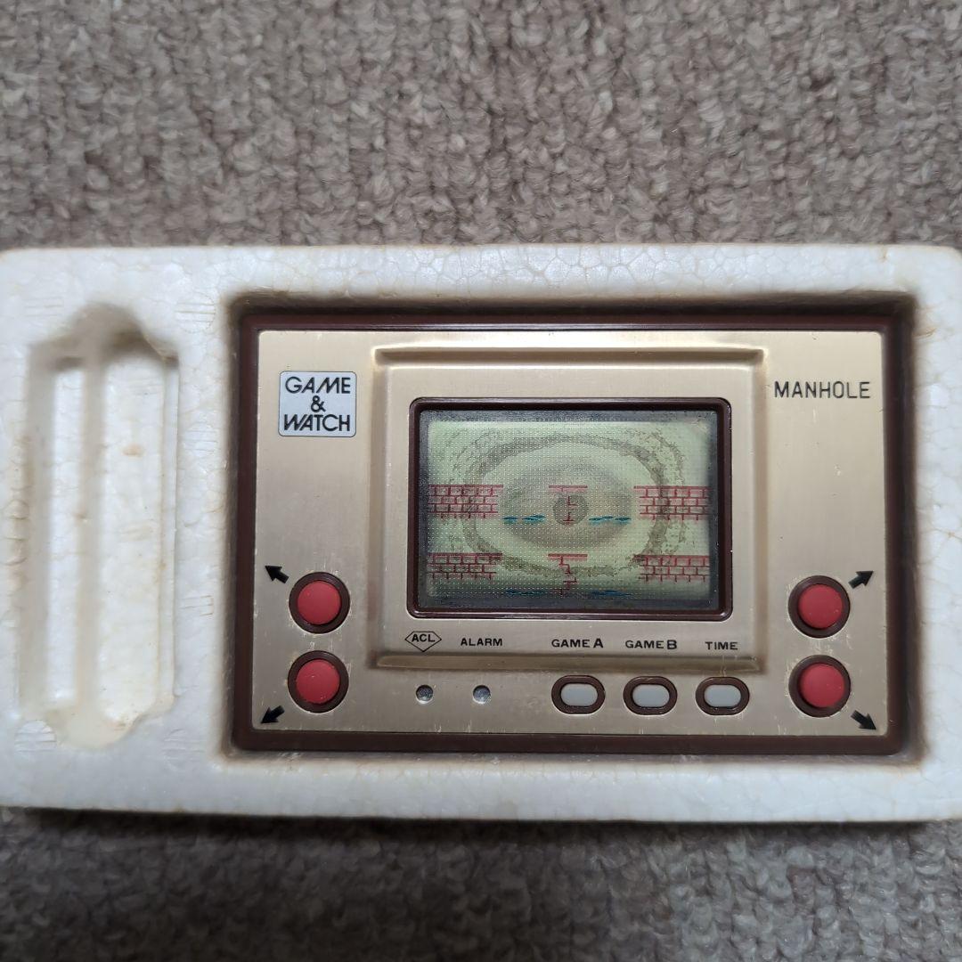 Nintendo GAME & WATCH GOLD マンホール　動作確認済み