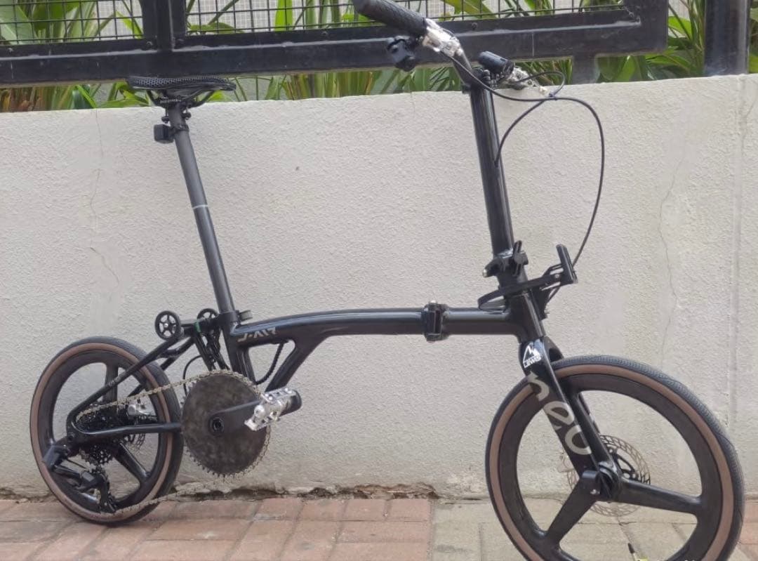 希少フルカーボンフレーム電子変速 brompton同類16インチ折りたたみ自転車