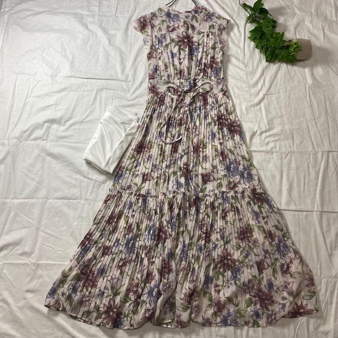 《美品》スナイデル プリントプリーツワンピース 花柄 インナー付き