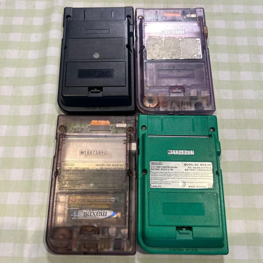 Game boy pocket 4台　ジャンク