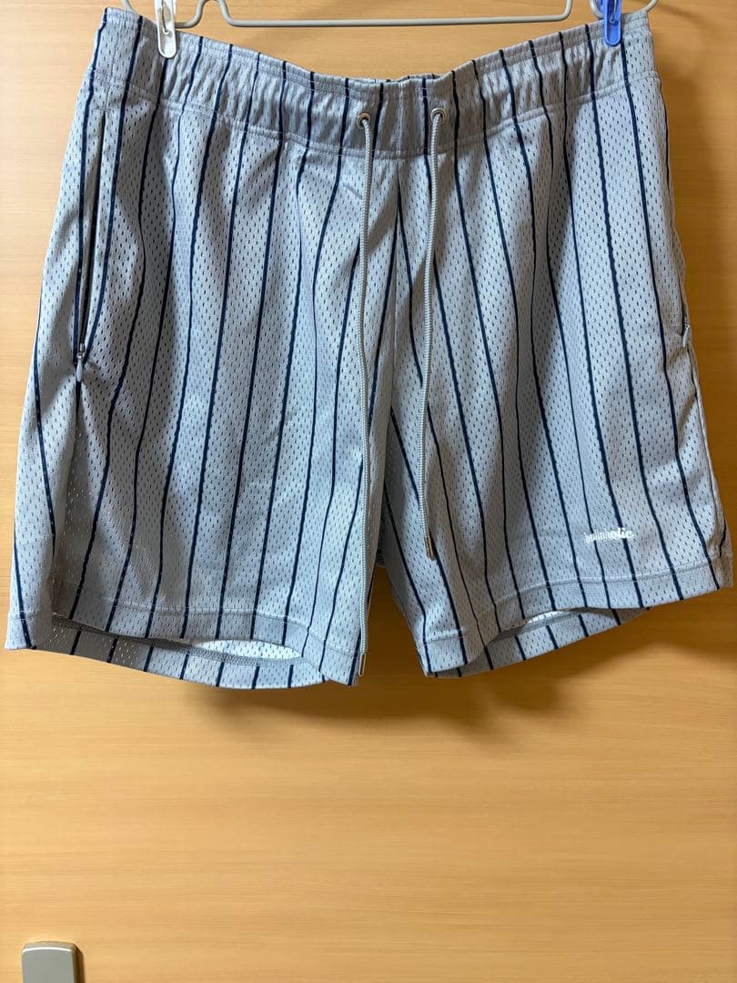 ウェア ballaholic Stripe Mesh Zip Shorts