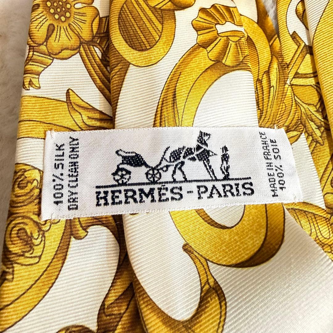 【正規品】未使用HERMES ゴールド装飾柄 シルクネクタイ