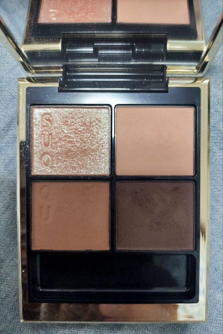 SUQQU アイシャドウパレット 霜落葉SO1限定品 箱付き