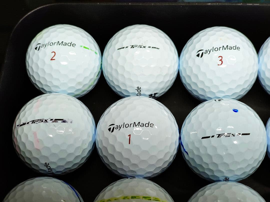 ✨美品✨TaylorMade TP5x('24) ゴルフボール 2ダース