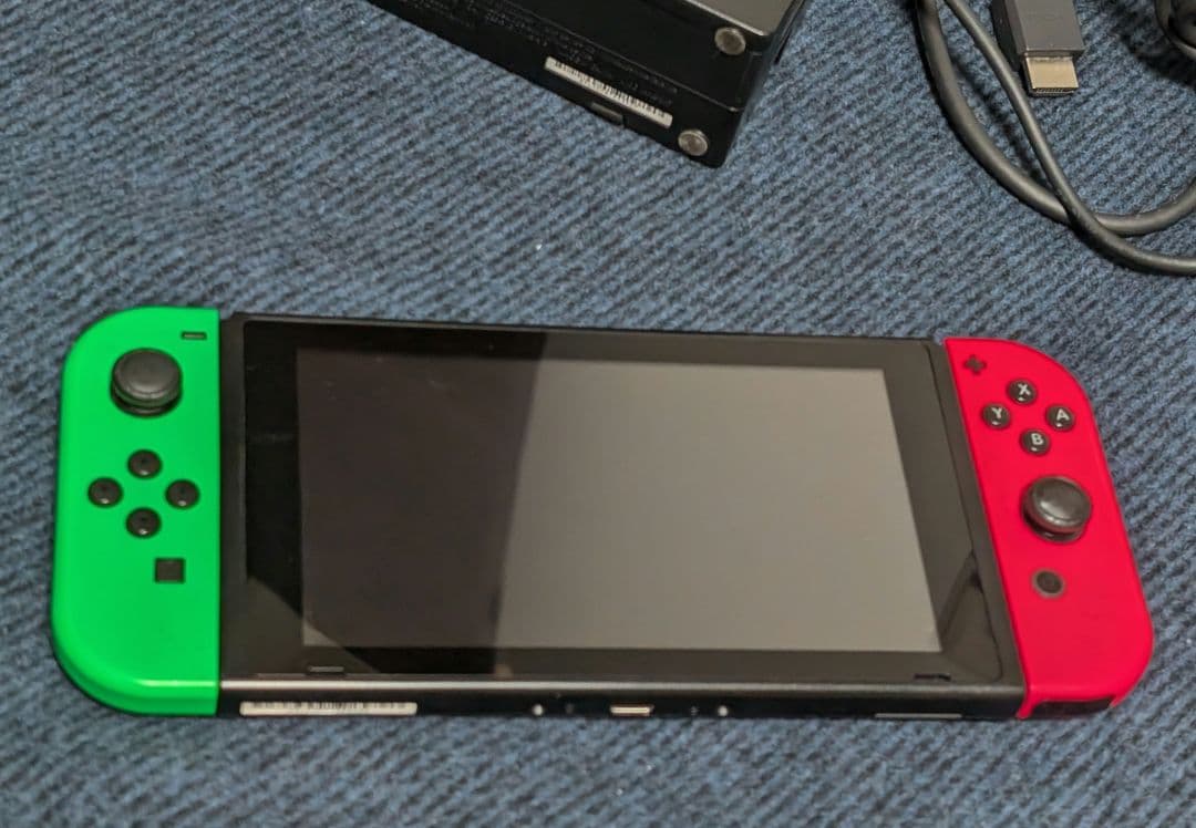 Nintendo Switch 本体 赤/緑 Joy-Con