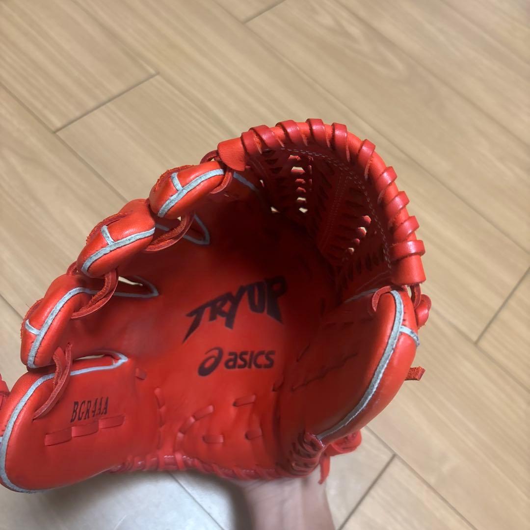 asics 軟式グローブ 赤〜オレンジ　bgr4aa 左投用