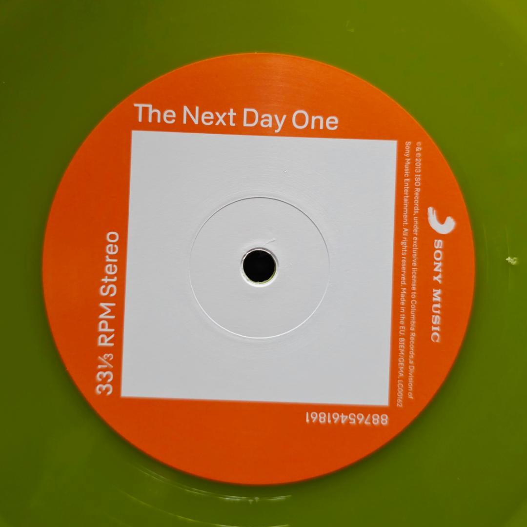 美品 デヴィッドボウイ 「The Next Day」 カラー２枚組LP