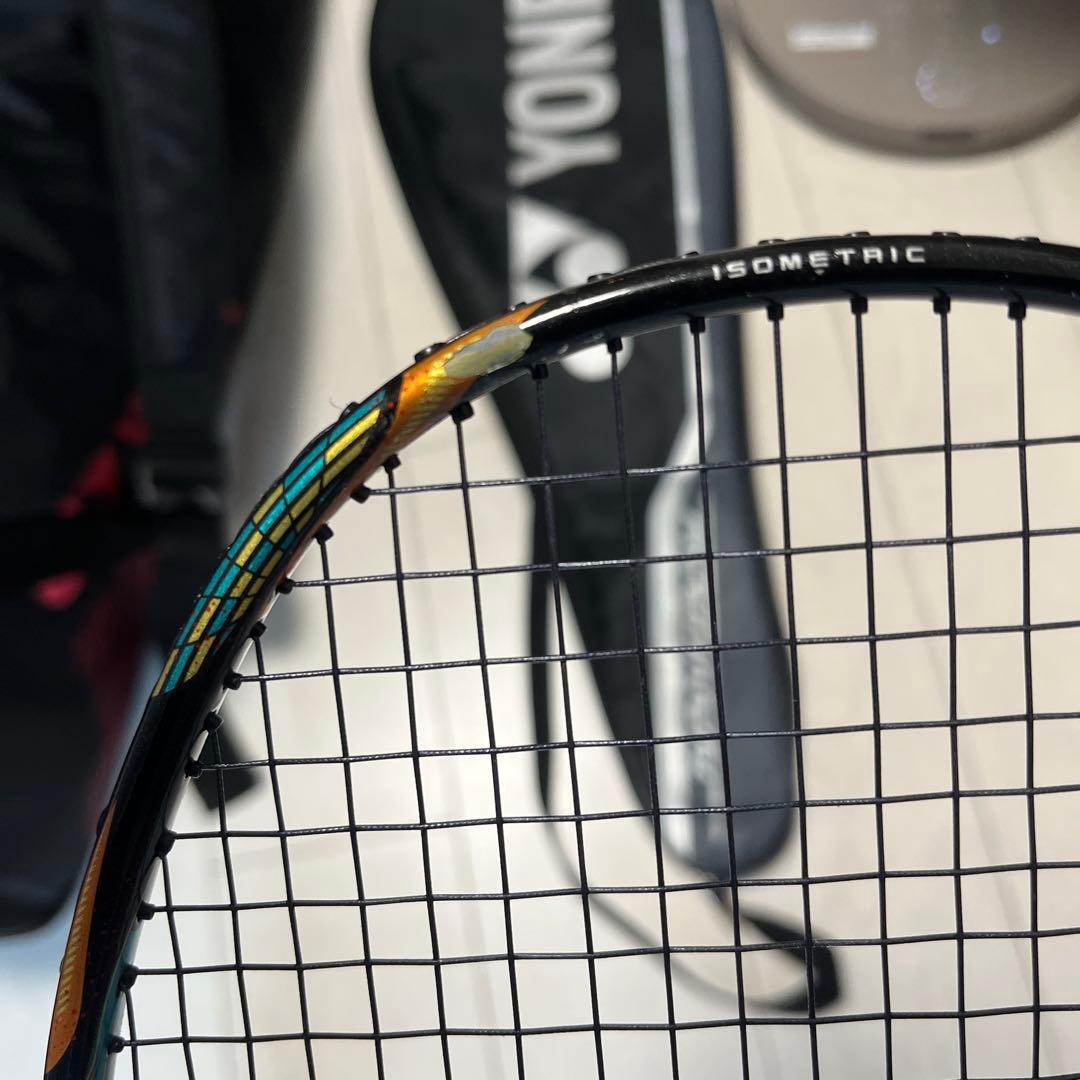 YONEX Astrox 88D Game バドミントンラケット ケース付き