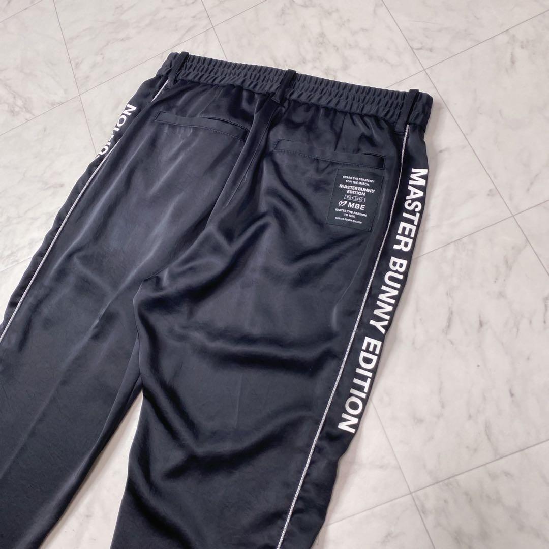 美品✨MASTER BUNNY EDITION 黒サテン　調パンツ　ゴルフウェア