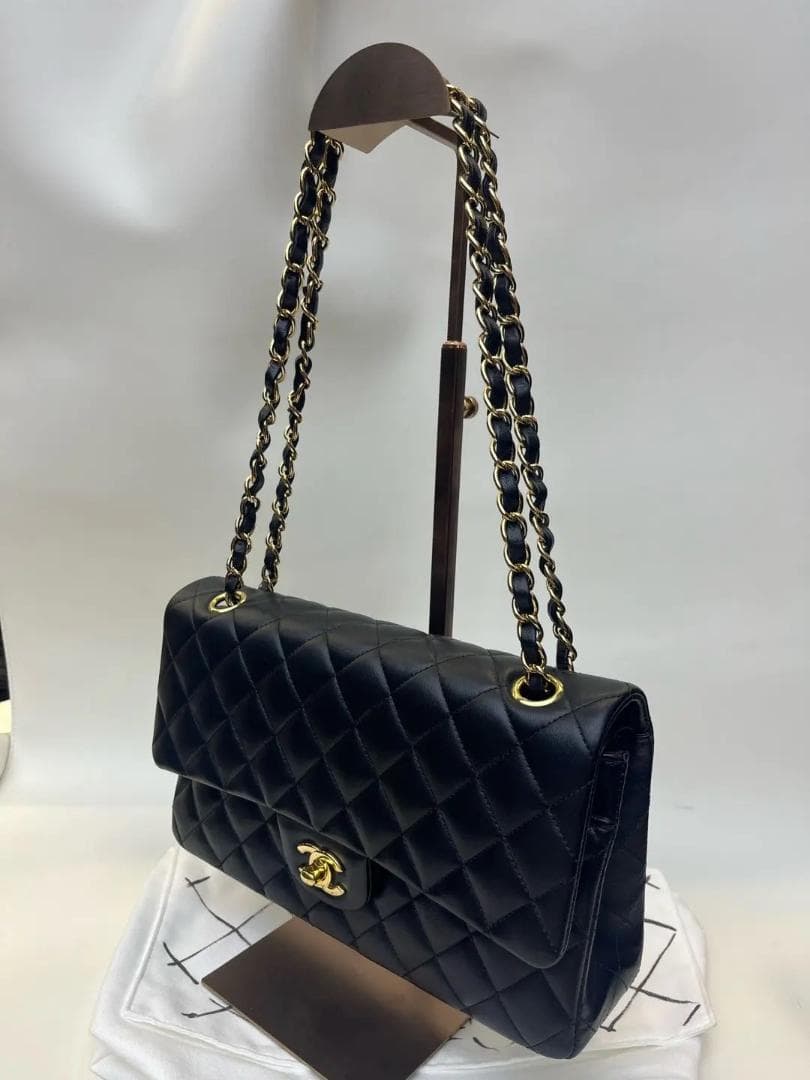 CHANELクロスボディバッグ