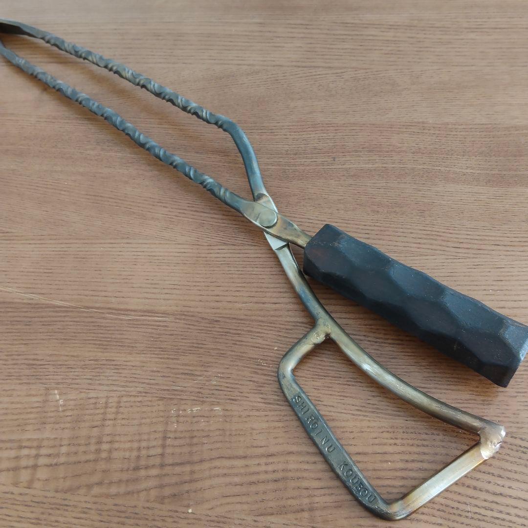 ステンレス火バサミ　ツイスト火バサミ　薪バサミ　火ばさみ　キャンプ