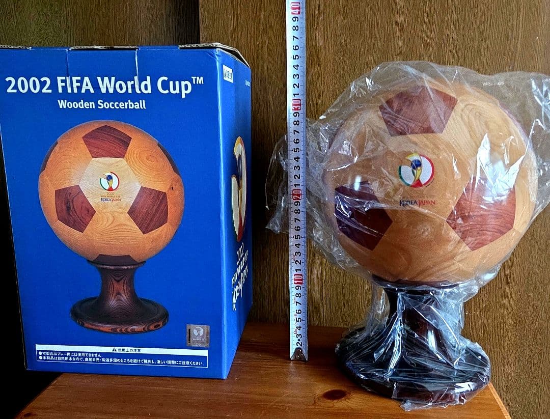 2002 FIFA World Cup 公式木製サッカーボール　激レア　新品