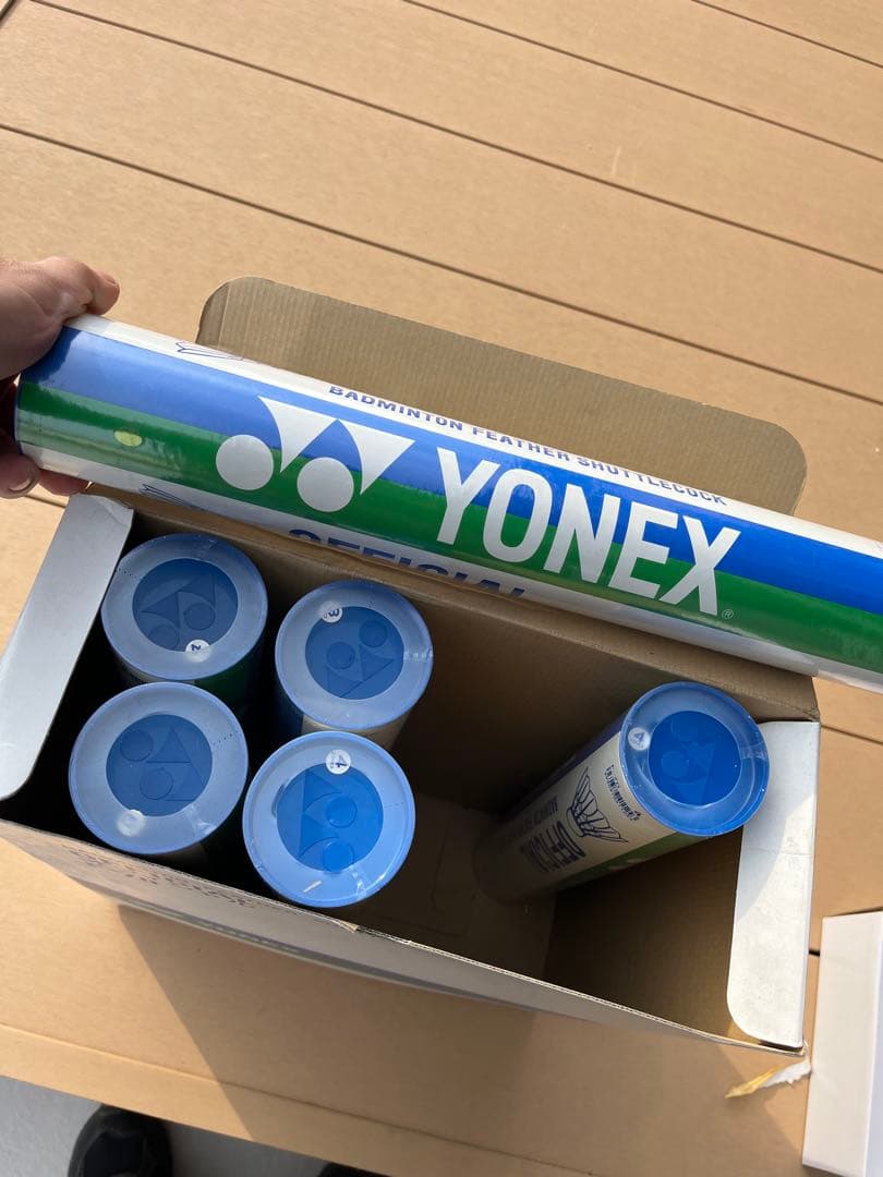 YONEX バドミントン　シャトル