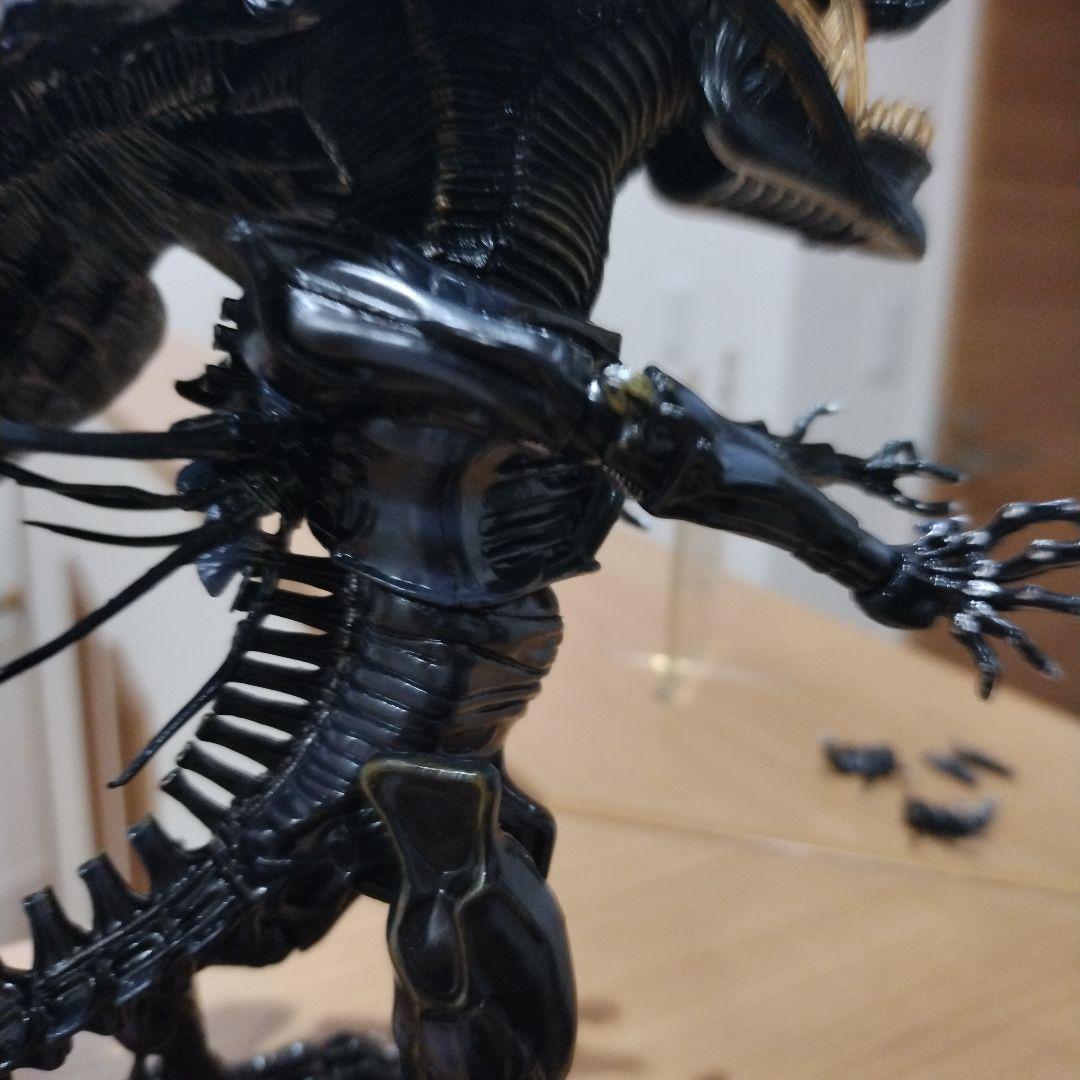 ジャンク品　エイリアン　映画　クイーン　フィギュア　箱なし　NECA
