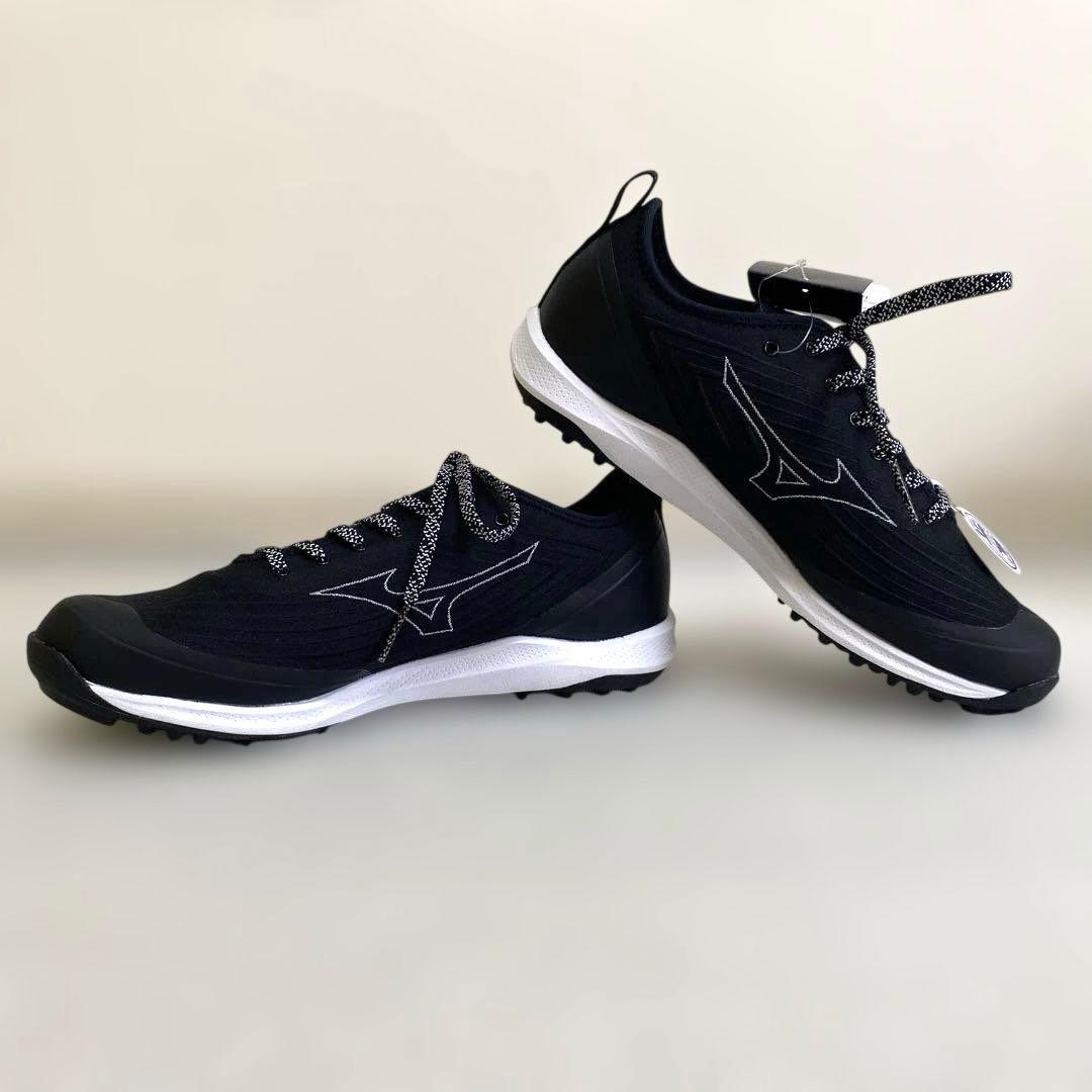 ミズノ クッションレボラン プロ トレーニング用 27.5cm 新品 黒×白