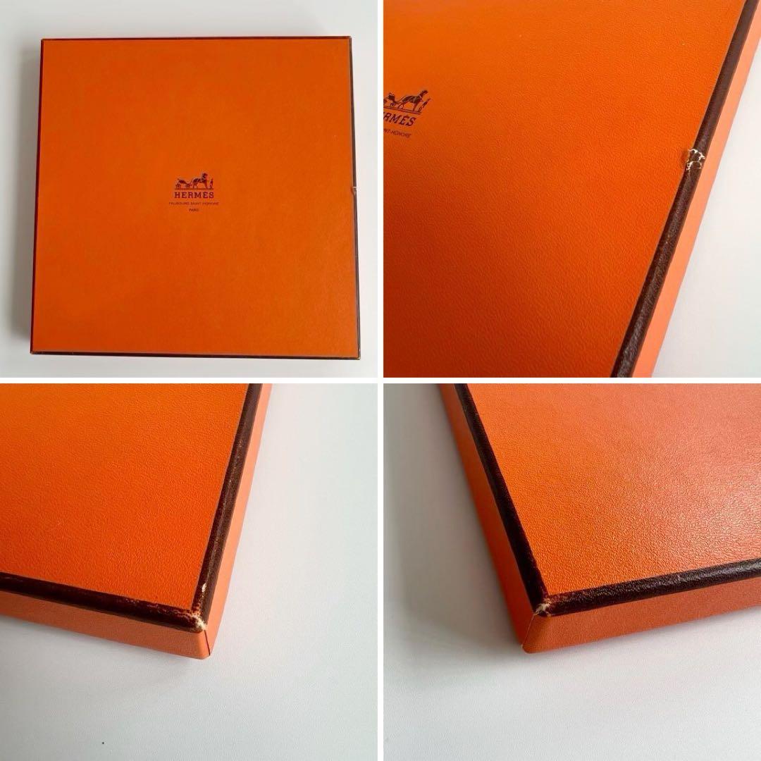 新品 未使用 エルメス　スカーフ カレ 90 FLEURS DE LOTUS