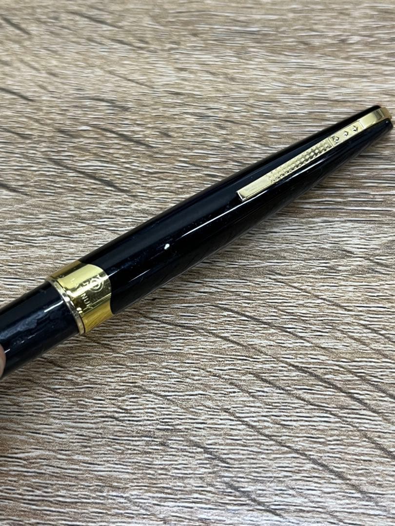 虎*徹様 PLATINUM プラチナ　万年筆 黒　ペン先18K