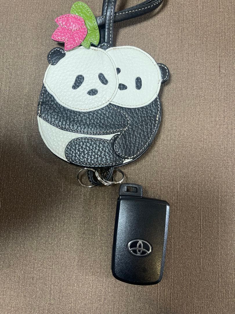 新品未使用　イビザ　パンダキーリング