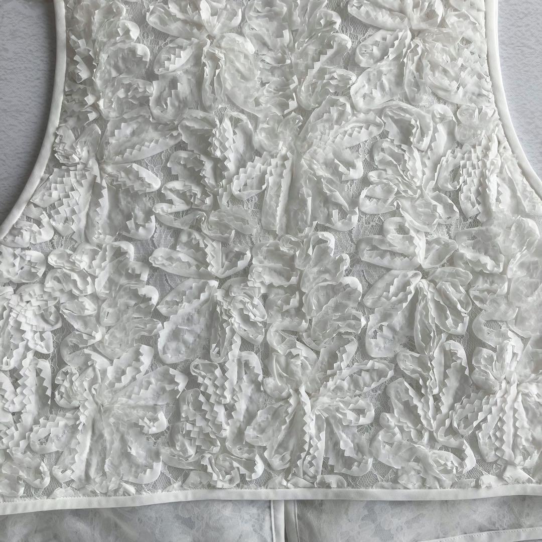 ✨未使用✨25ss サロンアダムエロペ フラワーフリルジレ ベスト レース 白